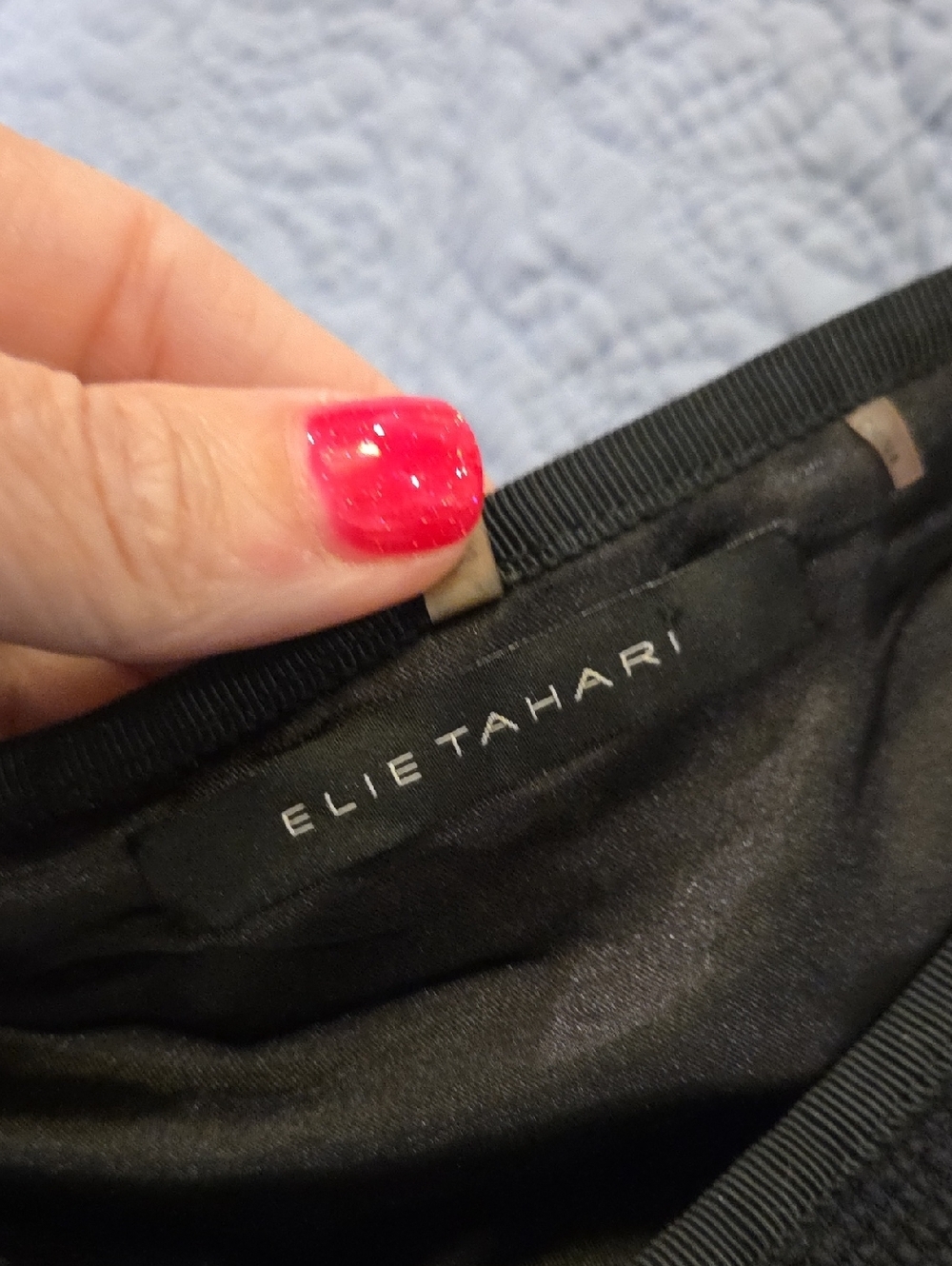 Elie Tahari Black Midi Skirt with Sequin Side Cutouts Size 12! - Picture 3 of 12